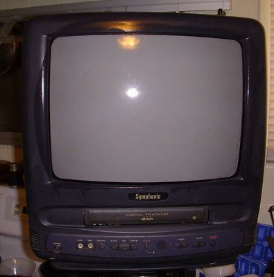 Tv Vcr Combo, Vcr Player, Bug Juice, Akira Anime, Crt Tv, Laboratory Design, Childhood Memories 90s, 90s Tv, Retro Gadgets