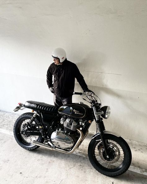 Custom Royal Enfield, Royal Enfield Interceptor 650, Royal Enfield Interceptor, Interceptor 650, Royal Enfield Himalayan, Enfield Himalayan, Royal Enfield Bullet, Design Line, Classic Series