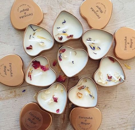 Wedding Gift Idea For Guests, Present For Guests Wedding, Hens Present Gift Ideas, Guests Gifts Ideas, Wedding Favors For Guests Uk, Thanks Wedding Gifts, Gift Ideas For Guests At Wedding, Wedding Guest Present Ideas, Favor Wedding Ideas