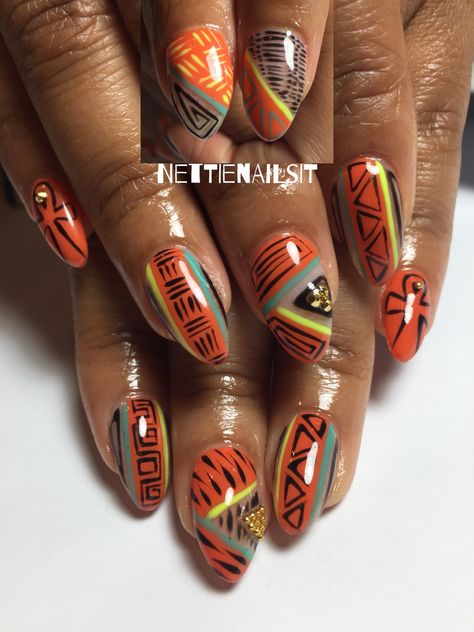 African nail art African Style Nail Art, Kente Nails, Nigerian Nail Design, African Style Nails, African Print Nails Designs, Africa Nails Art, African Nails Design, African Inspired Nails, Nails African Design