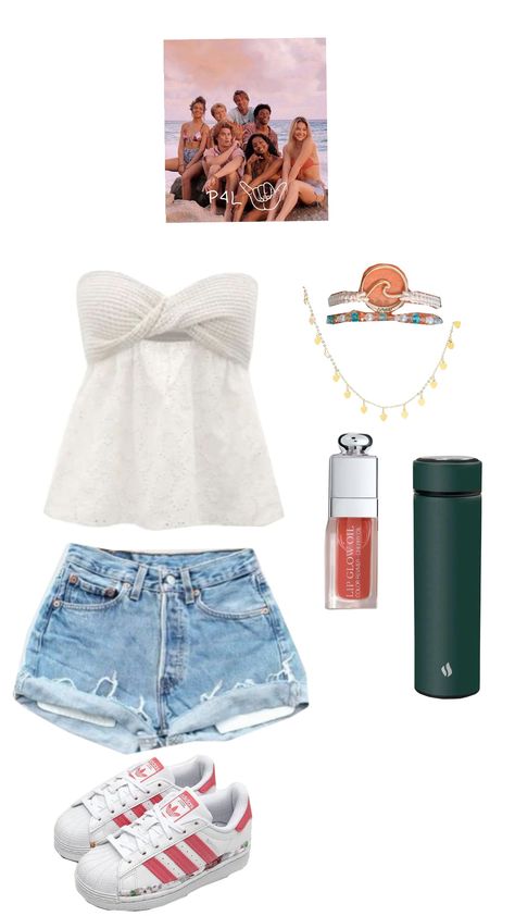 outfit inspired by outer banks (go to my YouTube channel: beach girls) Outer Banks Outfits Kook, Outer Banks Outfits Pogues, Outer Banks Girl Outfits, Obx Outer Banks Outfits Sarah, Kook Outfits Outer Banks, Estilo Outer Banks, Kook Outfits, Outer Banks Fits, Outer Banks Outfits Aesthetic