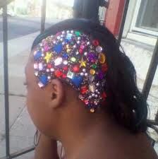 ratchet weave - Google Search Dreads Hairstyles, Oh My Goddess, Jewish Women, Women's Hairstyles, Belly Laughs, Shine Bright Like A Diamond, Funny As Hell, Have A Laugh, Women Hairstyles