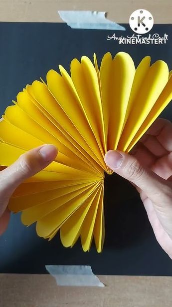 Sunflower Paper, Easy Craft For Kids, Paper Sunflowers, Shorts Diy, Origami Tutorial, Easy Crafts For Kids, Easy Craft, Craft For Kids, Kids Shorts