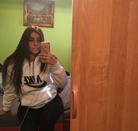 #brunette #nike #wear #hoodie #balkan #girl Balkan Women, Balkan Girl, Nike Wear, Grey Outfit, Bmw, Nike, How To Wear, Quick Saves