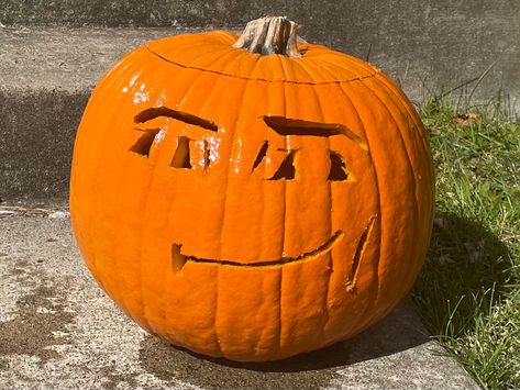 Roblox Man Face Pumpkin, Man Face Pumpkin, Roblox Man Face, Halloween Pumpkins Carvings Designs, Funny Pumpkin Carvings, Pumkin Carving, Halloween Pumpkin Carving Stencils, Creative Pumpkin Carving, Scary Pumpkin Carving