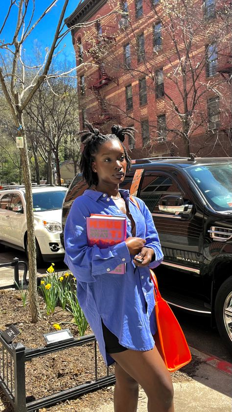 purple colorblocking, biker shorts, black girl, books, nyc, ootd, loc styles, locs, telfar, telfar outfits, oversized button up, spring outfits, earthy black girl, well-read black girl, purple and orange outfit, short locs Telfar Outfits, Biker Shorts Outfit Black Women, Purple And Orange Outfit, Self Timer Photos, Timer Photos, Styles Locs, Spring In Nyc, Outfits Earthy, Earthy Outfits Aesthetic