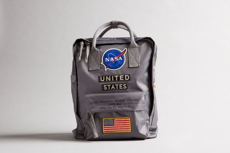 Pin for Later: A Professional Phoneographer's Gifts For Girls on the Go Nasa Patch, Nasa Rocket, Nasa Clothes, Nasa Hoodie, Small Umbrella, Training Kit, Air And Space Museum, Kit Bag, Cute Backpacks