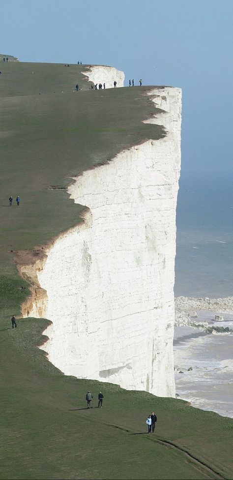 England Tourism, 숲 사진, Beachy Head, White Cliffs Of Dover, White Cliffs, East Sussex, Pretty Places, The Edge, Pretty Pictures