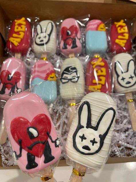 Bad Bunny Cake Pops, Bunny Cakesicles, Bad Bunny Birthday Party, Bad Bunny Cake, Bad Bunny Birthday, Bunny Cake Pops, Bday Plans, Bunny Birthday Theme, Bunny Invitations