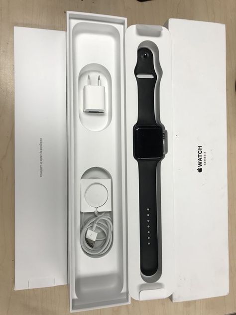 Apple Company, Apple Iphone Accessories, Apple Watch Fashion, Apple Watch 3, Tech Aesthetic, Iphone Watch, Apple Watch Accessories, Watch Fashion, Apple Brand