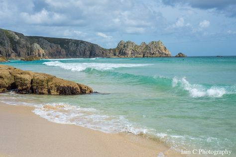 Porthcurno Beach Ocean Beach Photography, Landscape Beach Aesthetic, Coastal Landscape Photography, Beach Pictures Landscape, Beach Reference, Seascape Photos, Beach Landscape Photography, Phone Photography Tutorials, Mobile Phone Photography