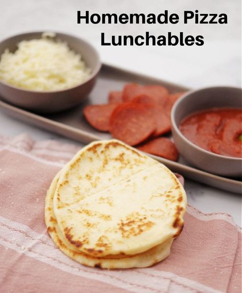 If your kids love lunchables as much as mine do, then you will love this homemade DIY version, full of real ingredients! These Easy Homemade Pizza Lunchables cost a fraction of the price of store bought lunchables and you can customize the ingredients! #Kenarry #IdeasForTheHome Diy Lunchable Pizzas, Lunchable Pizza, Diy Lunchable Ideas, Homemade Pizza Lunchables, Diy Lunchables Pizza, Home Made Lunchables, Homemade Pizza Lunchables Kids, Homemade Lunchables Pizza, Home Made Pizza Lunchable