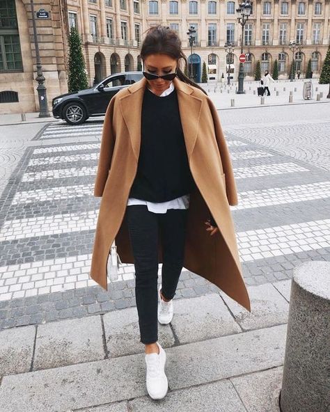 Sunday Favourites: Ten Perfect Camel Coats for Fall Lorna Luxe, Camel Coat Outfit, Fall Fashion Coats, Goth Outfit, Camel Coat, Business Outfit, Coat Outfits, Casual Winter Outfits, Winter Fashion Outfits