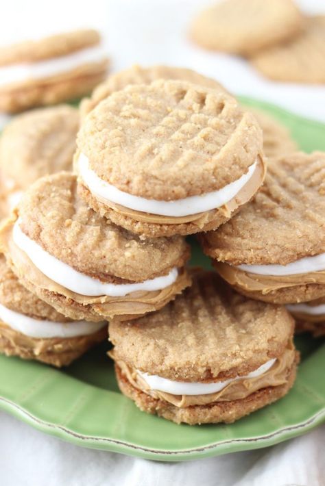 Cookie Sandwich Recipes, Cookie Sandwiches, Whoopie Pies, Sandwich Cookies, Biscuit Recipe, Peanut Butter Cookies, Cookie Bars, Butter Cookies, Marshmallows