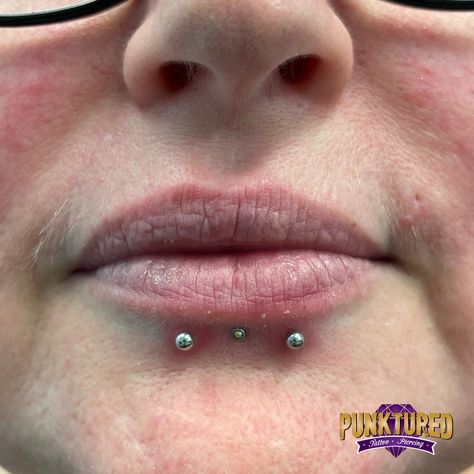 Dolphin bites 🐬 🤩 📍 705-707 Hay St, Perth WA 6000 #dolphinbites #lipiercing #lippiercings #punktured #offyatree #piercing #piercings #piercingstudio #piercedchicks #girlswithpiercings #piercingaustralia Dolphin Bites Piercing, Dolphin Bites, Piercing Inspiration, Piercing Studio, Lip Piercing, Perth, Dolphins, Piercings, Nose Ring