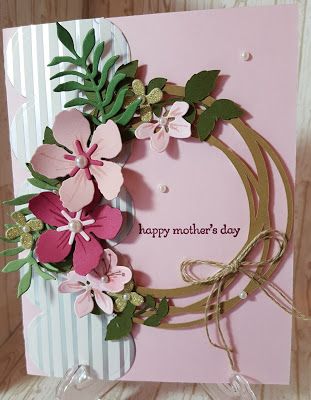 Forget-Me-Not Treasures: Mother's Day Wreath Mothers Day Cards Homemade, Mothers Day Cards Craft, Card With Flowers, Mother Card, Free Printable Cards, Mothers Day Wreath, Mom Cards, Handmade Kids, Mother's Day Diy