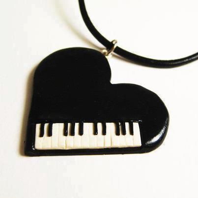 Piano Jewelry, Clay Keychain, Piano Key, Musical Jewelry, Music Jewelry, Polymer Clay Jewelry Diy, Polymer Crafts, Cute Polymer Clay, Clay Jewelry Diy