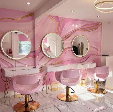 Pink Home Salon Ideas, Pink And Gold Hair Salon Decor, Pink And Gold Beauty Salon, Pink Saloon Decor, Salon Interior Design Pink And Gold, Rose Gold Salon Decor, Pink Aesthetic Salon, Fancy Beauty Salon, Salon Inspo Luxe