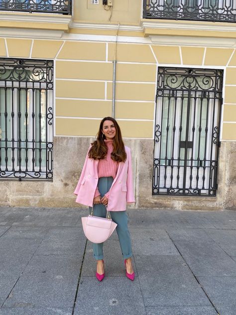 Fashion look, stylish outfit Pink Shoes Work Outfit, Pink Heels Casual Outfit, Pink Footwear Outfit, Pink High Neck Top Outfit, Light Pink Dress Outfit Casual, Pink Heels Work Outfit, Fuchsia Heels Outfit, Pink Pumps Outfit Jeans, Pink Bag Outfit Winter