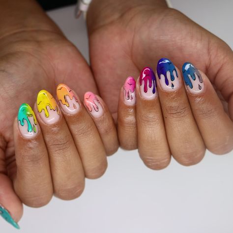 Rainbow Drip Nails, Space Nail Art, Negative Space Nail Art, Negative Space Design, Negative Space Nails, Water Color Nails, Space Nails, Nail Art Techniques, Drip Nails