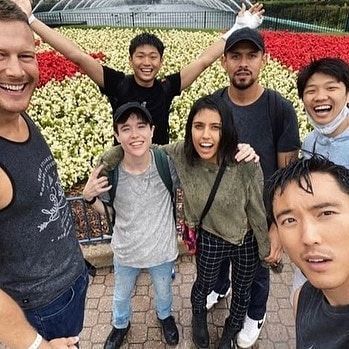 Umbrella Academy Cast, Canada's Wonderland, Funny Umbrella, Casting Pics, Under My Umbrella, Umbrella Academy, Best Series, Shadowhunters, Best Shows Ever