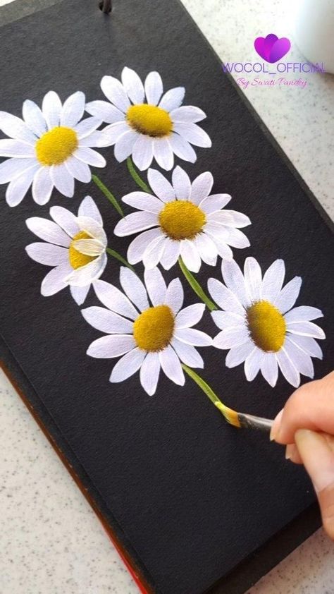 Art Mini Toile, Painting Flowers Tutorial, Easy Flower Painting, Acrylic Painting Flowers, Daisy Painting, Canvas Painting Tutorials, Painting Art Lesson, Watercolor Flower Art, December 19