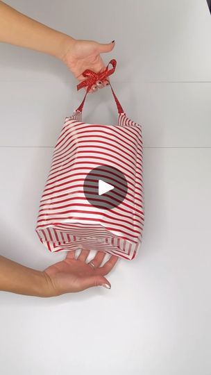 How To Wrap Odd Shaped Gifts Videos, Wrapping Oddly Shaped Gifts, How To Wrap Unusual Shaped Gifts, Gift Wrapping Odd Shapes, How To Wrap A Throw Blanket As A Gift, How To Wrap Blankets As Gifts, Wrapping Odd Shaped Gifts, Wrapping Paper Ideas, Wrapping Hacks