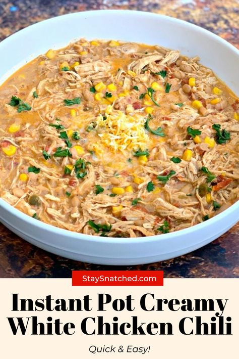 White Chicken Chili Recipe Crockpot, White Chicken Chili Healthy, White Chicken Chili Slow Cooker, Cream Cheese Chicken Chili, White Bean Recipes, White Chicken Chili Recipe, Chicken Chili Crockpot, Pressure Cooker Recipe, Slow Cooker Chicken Chili