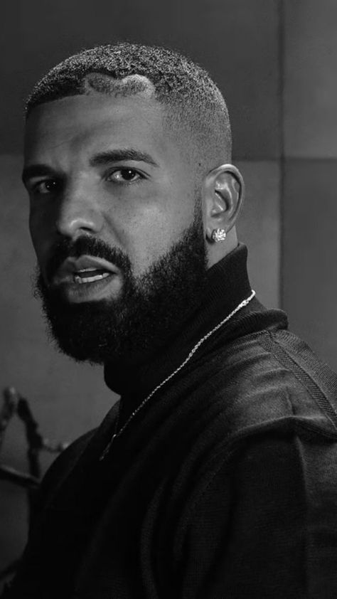 Drake Black And White Aesthetic, Drake Photoshoot, Drake Black And White, Drake Photography, Drake Wallpaper, Rnb Aesthetic, Drake Fashion, Aubrey Graham, Drake Photos