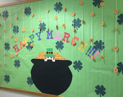 March bulletin board! #March #bulletinboard #RAlife #rabulletinboard #residentassistant #potofgold #rainbow #goldcoins Irish Bulletin Board Ideas, Saint Patrick’s Bulletin Board, Bulletin Board Rainbow Ideas, March Bulliten Boards Preschool, March Into Spring Bulletin Board, St Patrick’s Day Board, Preschool March Bulletin Boards, St Patrick's Day Board Ideas, March Classroom Bulletin Boards