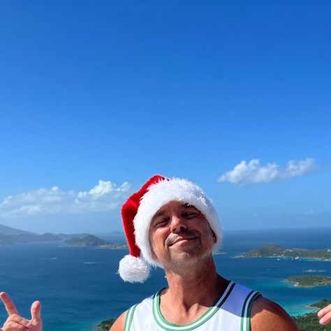 Merry Christmas Everybody, Kenny Chesney, December 25, Happy Christmas, Merry Christmas, Christmas, On Instagram, Quick Saves, Instagram