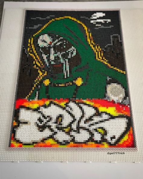 Mf Doom Perler Beads, Melt Beads, Bead Templates, Anime Pixel, Art Plan, Perler Ideas, Graph Paper Drawings, Perler Bead Templates, Perler Crafts