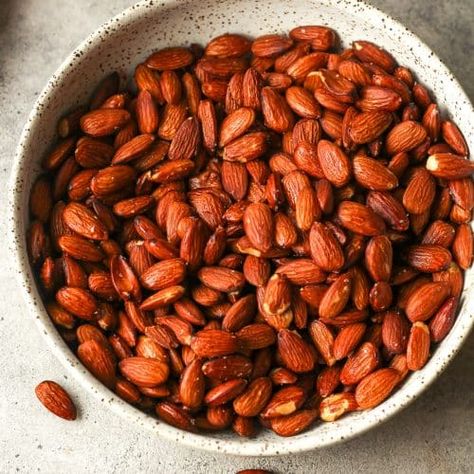 Smoked Almonds Recipe - SueBee Homemaker Smoked Almonds Recipe, Smoked Almonds, Almonds Recipe, Freezer Bags, Raw Almonds, Nutrition Labels, Recipe Images, Trans Fat, Savory Snacks