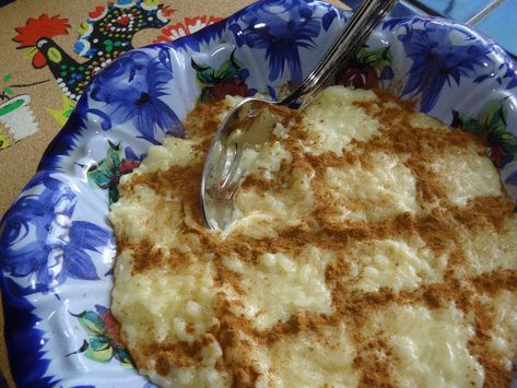 Arroz Doce – Portuguese Rice Pudding – Tia Maria's Blog Portuguese Sweet Rice Recipe, Portuguese Rice Pudding, Sweet Rice Dessert, Portuguese Rice, Portuguese Christmas, Favorite Christmas Desserts, Rice Pudding Recipes, Rice Desserts, Rice Pudding Recipe