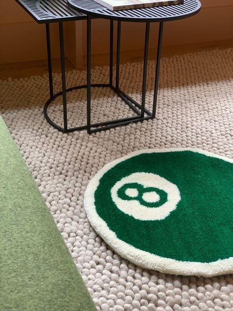 Rug Inspo Aesthetic, Rug For Room Aesthetic, 8ball Carpet, Cool Room Rugs, Tufted Rug Inspiration, Stussy 8 Ball Rug, Cool Tufted Rugs, Cool Rug Designs, 8 Ball Room Decor