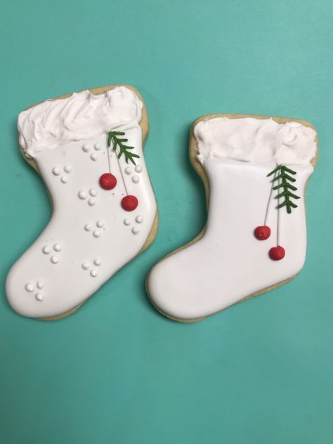 Christmas 2021 - E & K Stocking Royal Icing Cookies, Christmas Stocking Cookies Decorated, Stocking Cookies Decorated, Stocking Sugar Cookies, Icing For Decorating Cookies, Stocking Cookies, Christmas Stocking Cookies, Christmas Sugar Cookie Recipe, Christmas Sugar Cookie