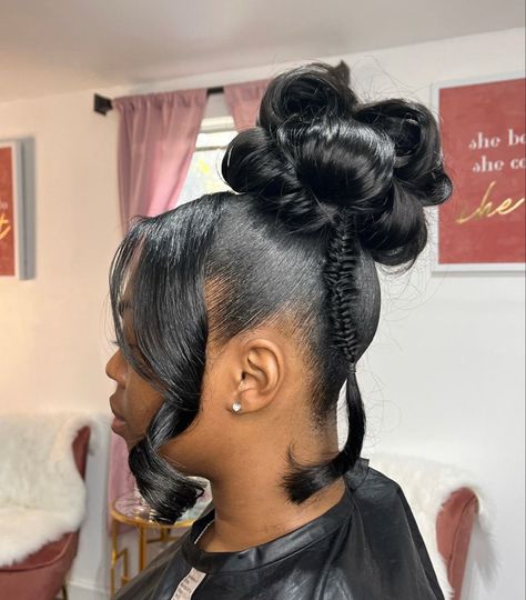 Updos For Photoshoot, Hairstyles With Fishtail Braid, Bun With Fishtail Braid, Pin Up Ponytail, Ponytail With Fishtail Braid, Frontal Updo, Curled Bun, Bhaddie Hairstyle, Up Ponytail