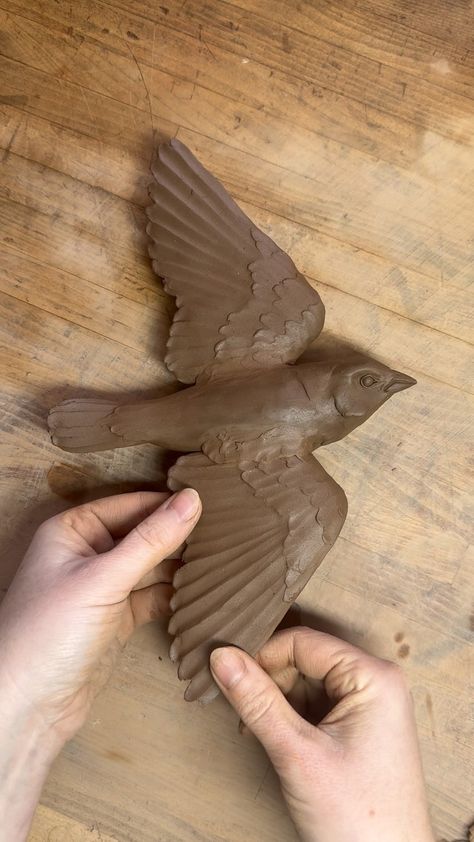 Bobolink transformation from lump to bird 🐦‍⬛s w/o wings are 🍠s edit to add: this and many more songbirds will be available in my shop in… | Instagram Clay Art Birds, Clay Birds How To Make, Bird Sculpture Clay, Ceramic Swallows, Ceramic Feather, Clay Wings, Bird Clay, Ceramic Birds Wall, Birds Sculpture