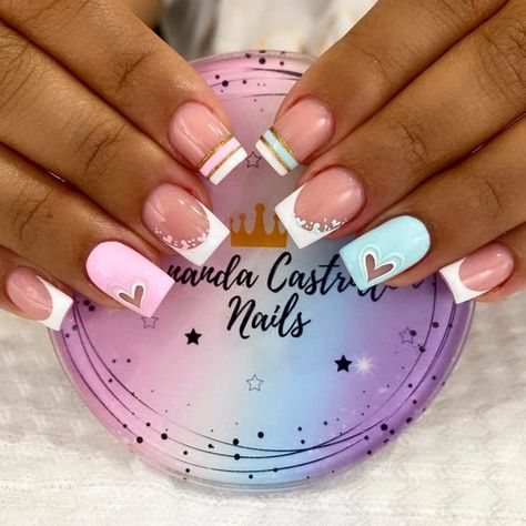 Short Nail Ideas, Valentines Nail Art Designs, Pink Flower Nails, Trendy Summer Nails, Cruise Nails, Aura Nails, Nail Courses, Hello Nails, Valentine Nail Art