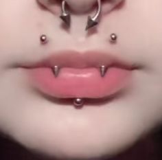 Angel Bites Jewelry, Angel Peircings, Vampire Peircings, Fang Percing, Mouth Piercings Aesthetic, Angel Fang Peircings, Mouth Persing, Vertical Angel Bites Piercing, Fang Peircings