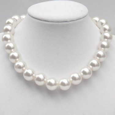 Giant Pearl Necklace