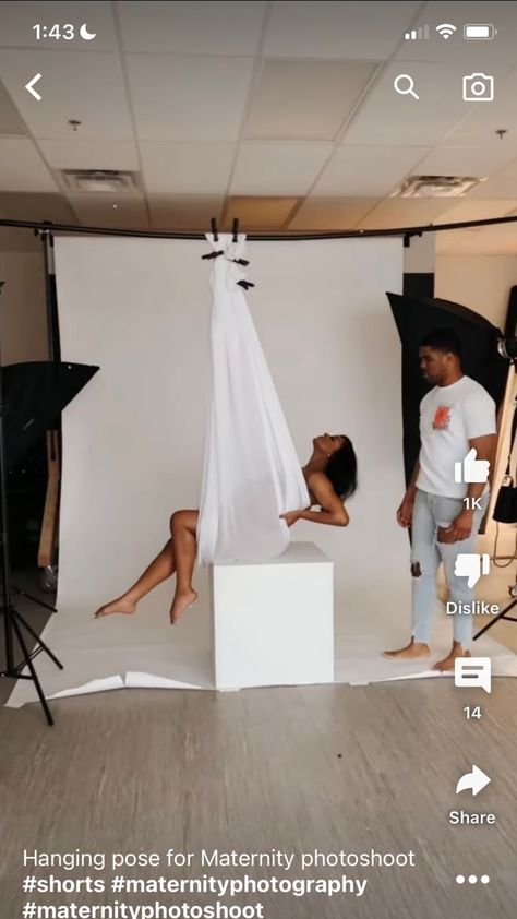 Floating Maternity Photoshoot, Maternity Photo Backdrop, Low Budget Maternity Shoot, Fabric Drape Maternity, Boujee Maternity Pictures, Space Theme Maternity Shoot, Floating Maternity Shoot, Hanging Maternity Shoot, Maternity Backdrop Ideas