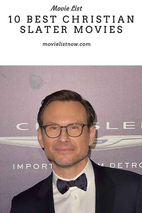 We brought the career of actor Christian Slater to this top10, listing some of his greatest successes. An actor who peaked in the late 1980s and early 1990s, Christian Slater has participated in several iconic works, always managing to excel with good performances. #movies Christian Slater Movies, Christian Slater Now, Young Christian Slater, Christian Slater, Fav Celebrities, Asian American, Movie List, Serie Tv, Movies To Watch