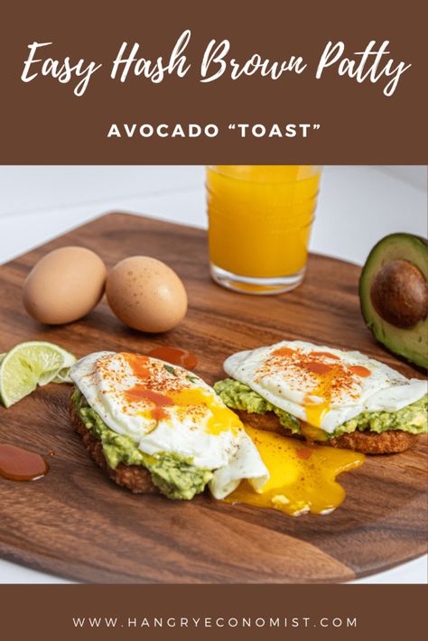 Easy Hashbrowns, Hash Brown Patties, Avocado Toast Egg, Avocado Toast Recipe, Hashbrown Recipes, Mashed Avocado, Healthy Groceries, Hash Brown, Nutritious Breakfast