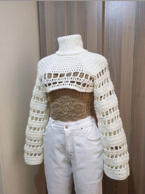 Crochet Wardrobe, Crochet Long Sleeve Tops, Crochet Top Outfit, Crochet Boho Top, Crochet Crop Top Pattern, Mode Crochet, Crochet Bolero, Crochet Tops Free Patterns, Crochet Design Pattern