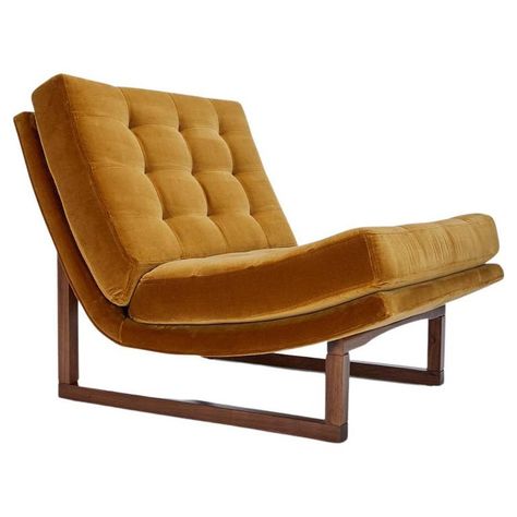 Check out this item from 1stdibs! Griffin Chair by Lawson-Fenning: https://www.1stdibs.com/id-f_35317432 Mcm Chairs Living Room, 60s Lounge, Large Chaise, Mcm Chair, Armless Lounge Chair, House Dressing, Lawson Fenning, White Washed Oak, Games Design