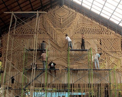 agnes hansella hangs macramé wall trio on a seaside structure in bali Colossal Art, Jimbaran, House By The Sea, Deco Boheme, Modern Macrame, Scaffolding, Art Textile, Pictures To Draw, Seville