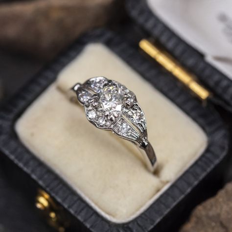 1910s Engagement Ring, 1950s Engagement Ring, Side Diamond Engagement Ring, 1940s Engagement Ring, Estate Engagement Ring, Vintage Diamond Engagement Ring, Engagement Ring Platinum, Beautiful Rings Vintage, Estate Rings