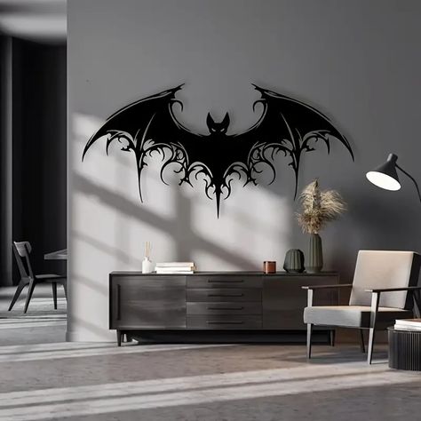 Giant Majestic Bat Metal Wall Art Halloween - Temu Victorian Wall Decor, Strašidelný Halloween, Uhyggelig Halloween, Gothic Room, Style Marocain, Iron Wall Decor, Scary Halloween Decorations, Artistic Home, Victorian Decor