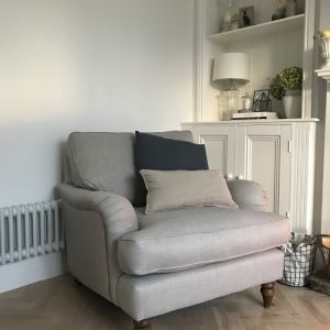 Living room walls colour - little greene Slaked Lime - The Hoppy Home Slaked Lime Little Greene, Slaked Lime, Living Room Redesign, Wall Colours, Living Room Wall Color, Victorian Living Room, Room Wall Colors, Statement Chairs, White Interiors